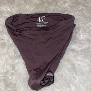 437 Aubrey II bottoms